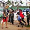 Pontus tries Landboarding at Galle Face!