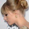 How To Get Taylor Swift Updo Hairstyles Beautiful