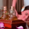 තෙල් ගැම සහ මසාජ් කිරීම (Oil treatments and massaging)